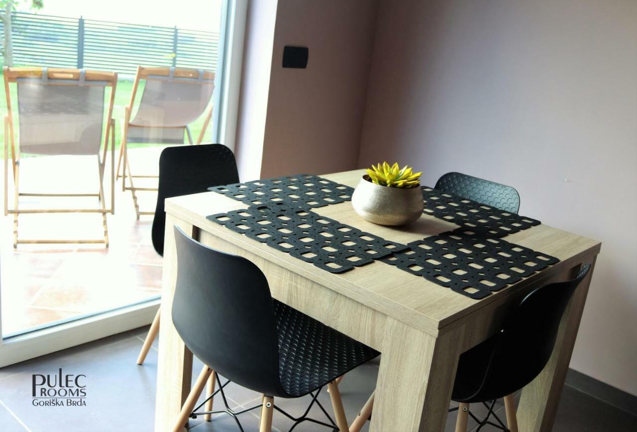 Apartma Sobe Pulec Dobrovo Zewnętrze zdjęcie
